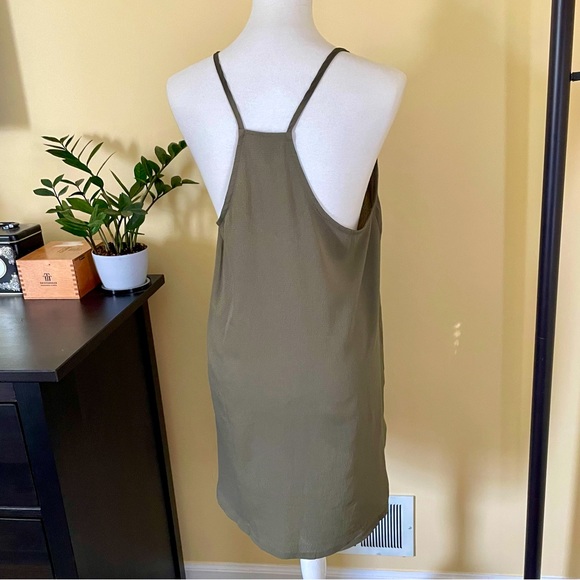 Green Beach Cover-up - Picture 2 of 6